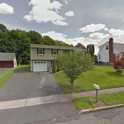 47 Pettit Dr, Meriden, CT 06451