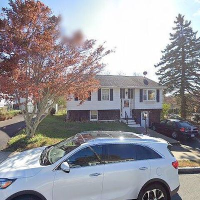 48 Dell Ave, New London, CT 06320