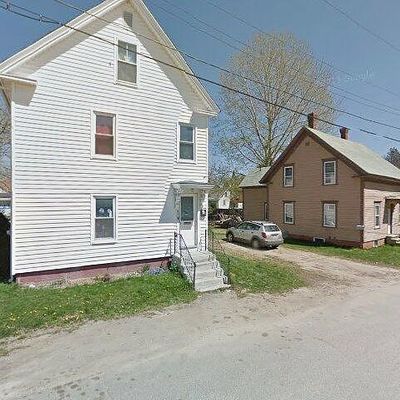 6 Fillion St, Lisbon, ME 04250