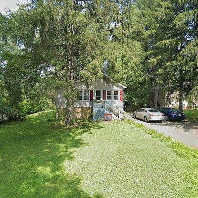 60 Island Ter, Oakland, NJ 07436