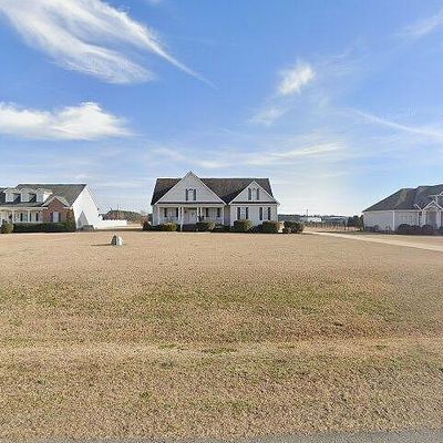 6049 Golden Pond Rd, Elm City, NC 27822