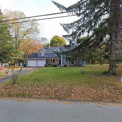 606 Weir St, Glastonbury, CT 06033