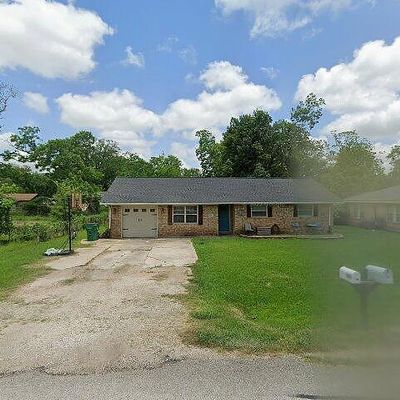 608 Hollyhock St, Richwood, TX 77531