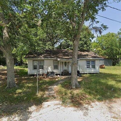 61 County Road 2421, Hull, TX 77564