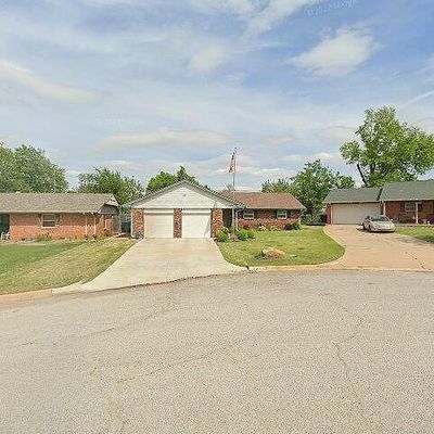 6104 N Allison Dr, Oklahoma City, OK 73112