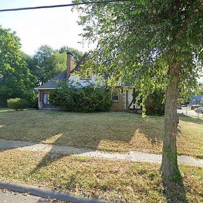 6134 Hempwood Ave, Cincinnati, OH 45224