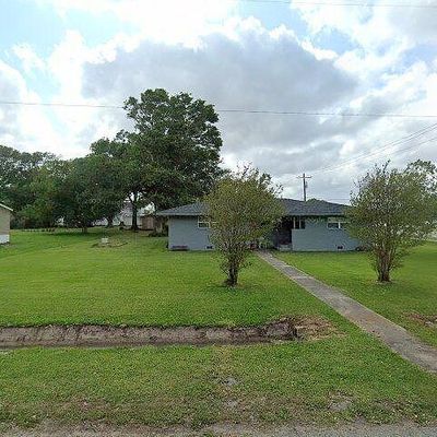 617 N Lightner Ave, Iowa, LA 70647