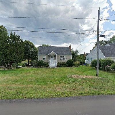 62 Palm Beach Ave, Narragansett, RI 02882