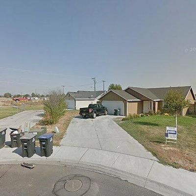 625 N Pennsylvania St, Moses Lake, WA 98837