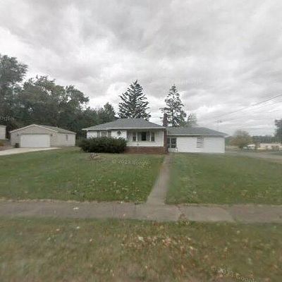 630 Coitsville Rd, Campbell, OH 44405