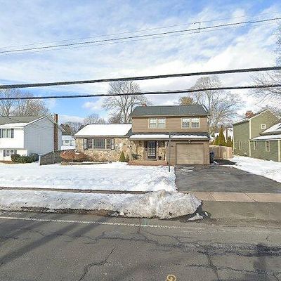 630 Hills St, East Hartford, CT 06118