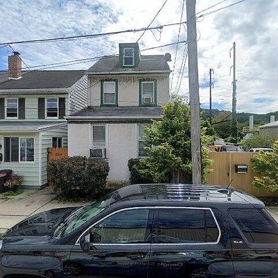 631 E Elm St, Conshohocken, PA 19428