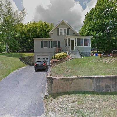 636 Spring Ave, Rumford, ME 04276