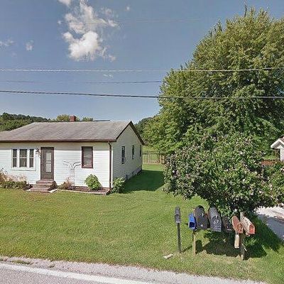 64 Frogtown Rd, Hanover, PA 17331