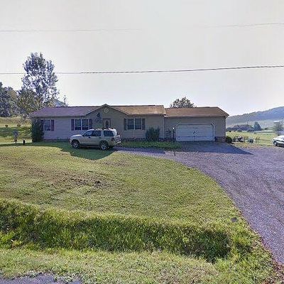 65 P And Q Rd, Biglerville, PA 17307