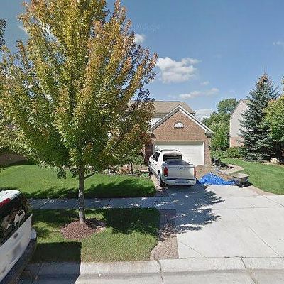 54213 Stillwater Dr, Macomb, MI 48042