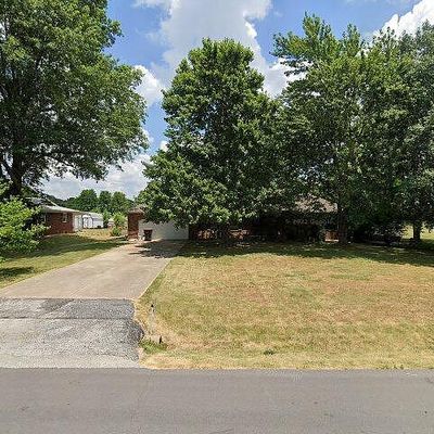 545 W Swan St, Springfield, MO 65807