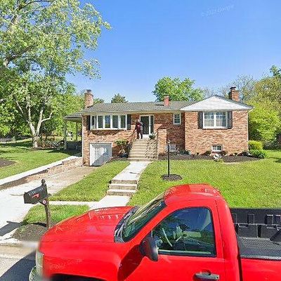 5504 Chesterfield Dr, Temple Hills, MD 20748