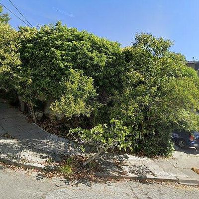 554 Fairbanks Ave, Oakland, CA 94610