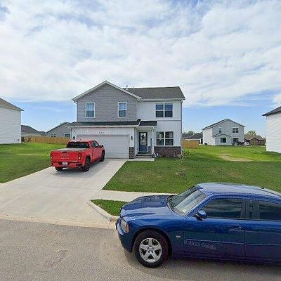 555 S Sarah Ave, Republic, MO 65738