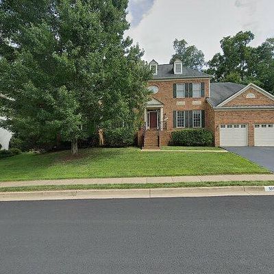 5557 Rockpointe Dr, Clifton, VA 20124