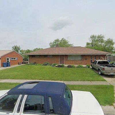 5581 Shady Oak St, Dayton, OH 45424
