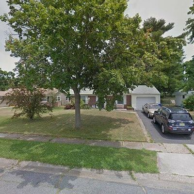 56 Southampton Dr, Willingboro, NJ 08046