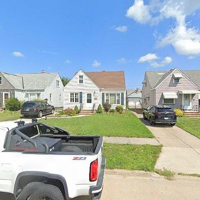 5618 Orchard Ave, Cleveland, OH 44129