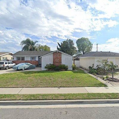 5622 Abraham Ave, Westminster, CA 92683