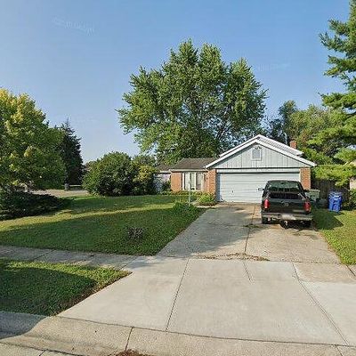 5669 Greendale Dr, Galloway, OH 43119