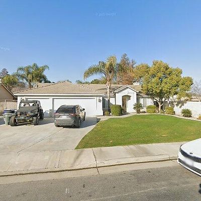 5707 Tahoe Pines Rd, Bakersfield, CA 93312