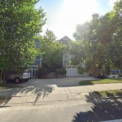 5719 N Jersey Ave, Chicago, IL 60659