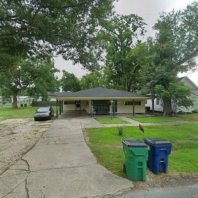 572 N Avenue D, Crowley, LA 70526