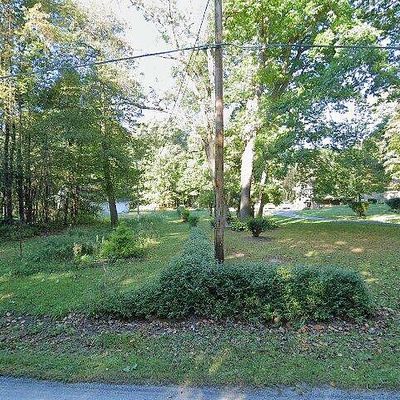 581 Orchard Rd, Mercer, PA 16137