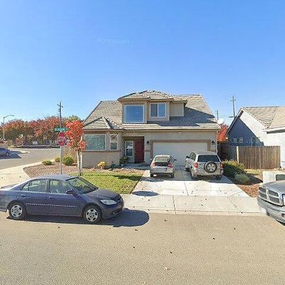 581 St Helena Dr, Newman, CA 95360