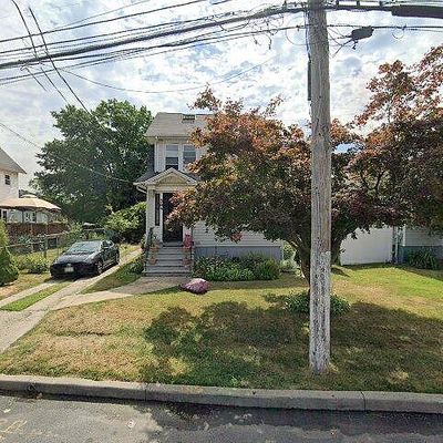 585 Villa Ave, Staten Island, NY 10302
