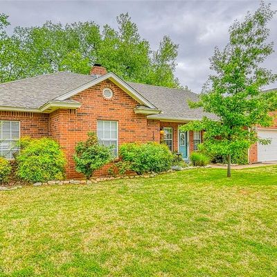 717 N Mitchell Ter, Mustang, OK 73064