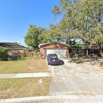 720 Sailfish Dr, Brandon, FL 33511