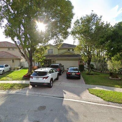 721 Nw 135 Th Way, Plantation, FL 33325