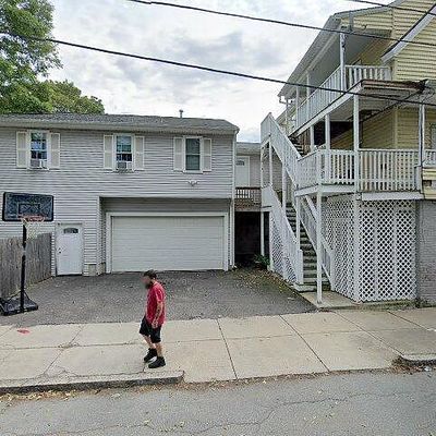 73 Home St, Fall River, MA 02720