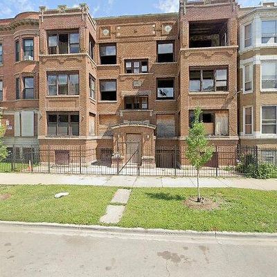 739 S Independence Blvd, Chicago, IL 60624
