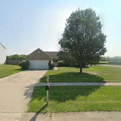 7416 Country Walk Dr, Franklin, OH 45005