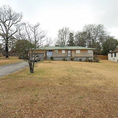 742 Valley St, Hoover, AL 35226