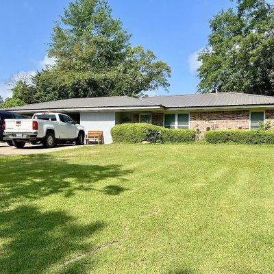 744 S Pine St, Monticello, AR 71655