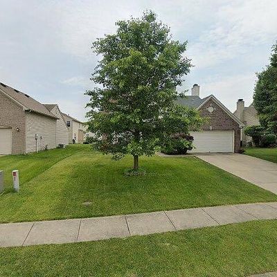7523 Cole Wood Blvd, Indianapolis, IN 46239