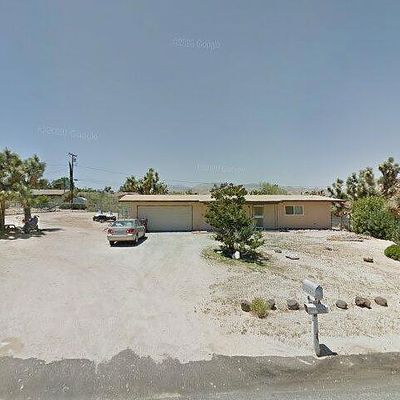 7656 Dumosa Ave, Yucca Valley, CA 92284