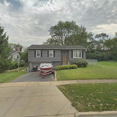 769 Easy St, Glendale Heights, IL 60139