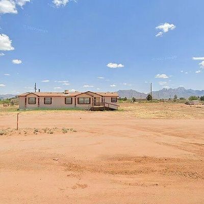 7754 Moonstone St, Las Cruces, NM 88012