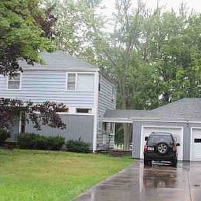 78 Neff Dr, Canfield, OH 44406