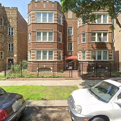 7816 S Phillips Ave, Chicago, IL 60649